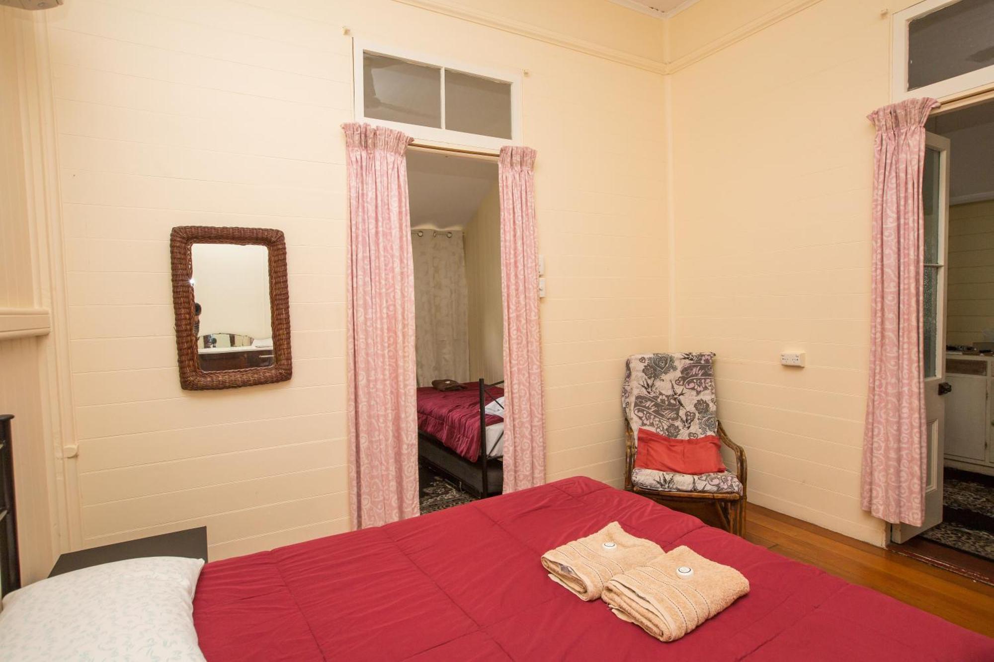 Ryan'S Rest Boutique Accommodation Cairns Quarto foto